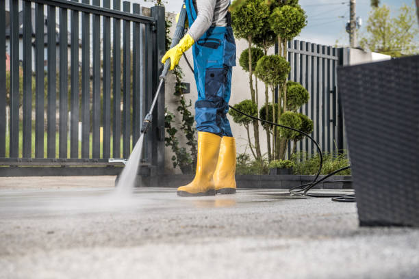 Spring Cleaning in Beach City, TX
